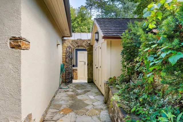 Additional image 28 of 16 Kingsway Cres