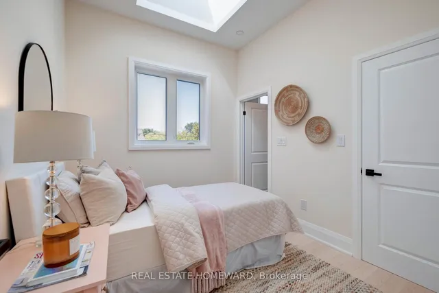 Additional image 30 of 139 Westlake Ave