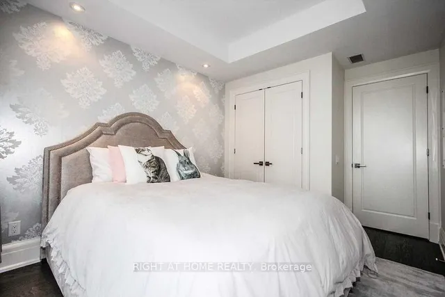 Additional image 23 of 181 Davenport Rd Unit 306