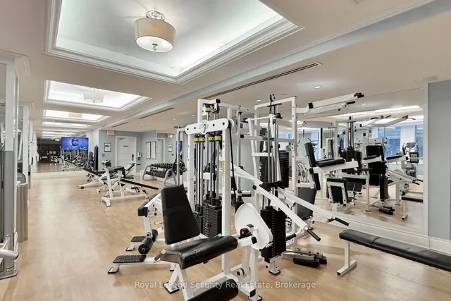 Additional image 28 of 22 Leader Lane Unit 323