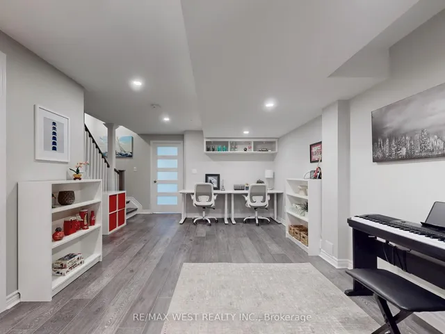 Additional image 34 of 22 Sierra Dr