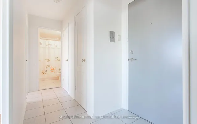 Additional image 15 of 580 Christie St Unit 814