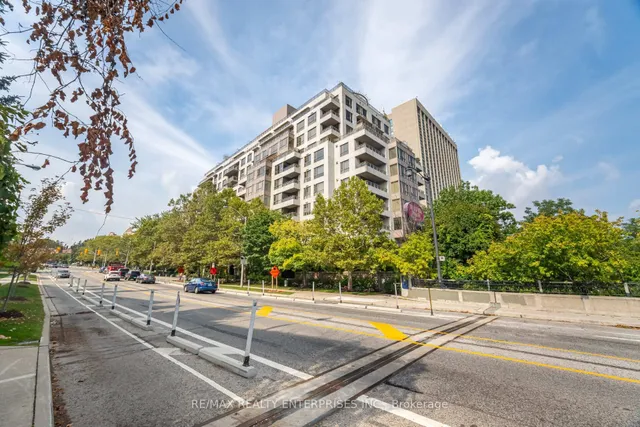 Additional image 2 of 2662 Bloor St Unit PH-1108