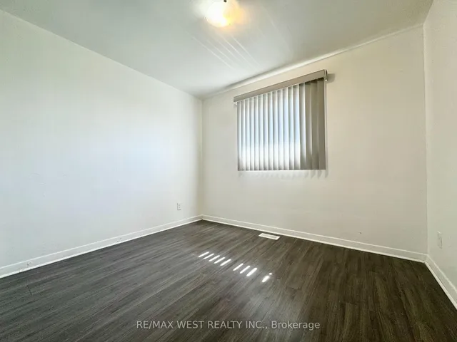 Additional image 12 of 25 Bimini Cres