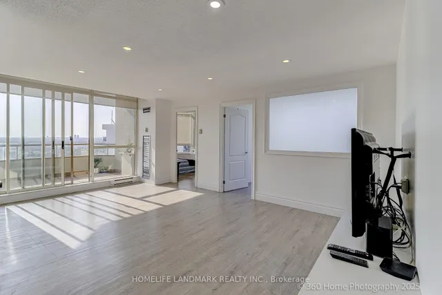 Additional image 8 of 175 Bamburgh Circ Unit Ph15