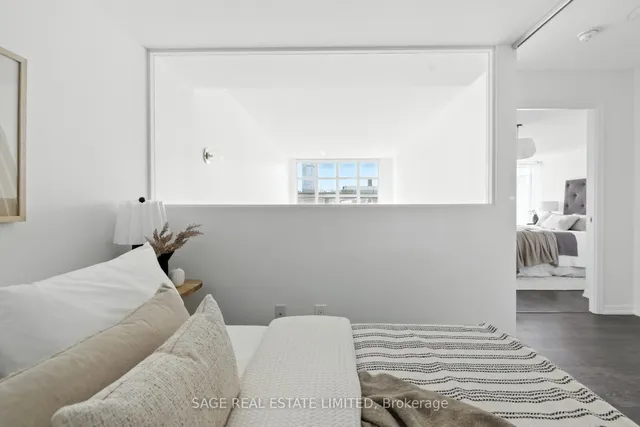 Additional image 20 of 6 Pirandello St Unit TH5