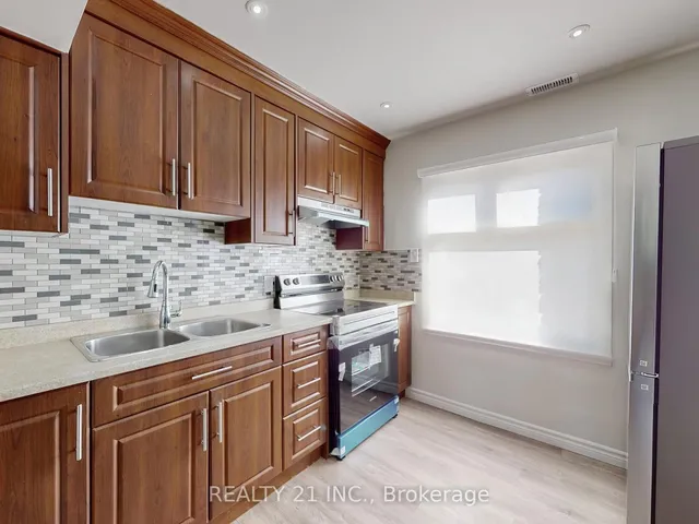 Additional image 11 of 40 Rexdale Blvd Unit 2