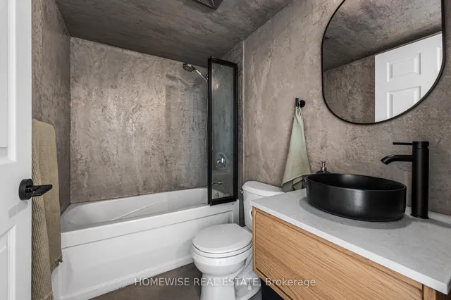 Additional image 18 of 1369 Bloor St Unit 404