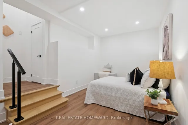 Additional image 31 of 32 Westlake Cres