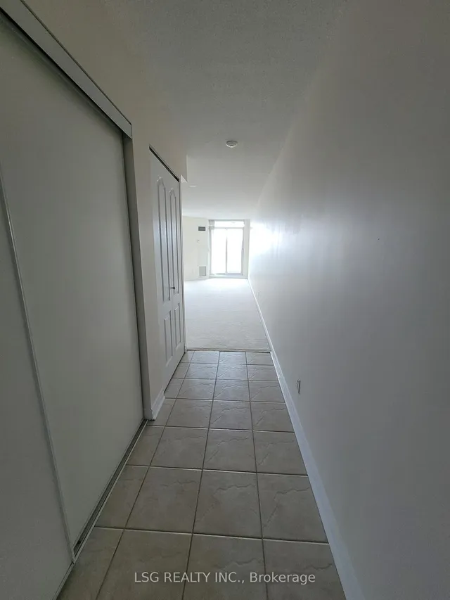 Additional image 6 of 8 Rean Dr Unit 906