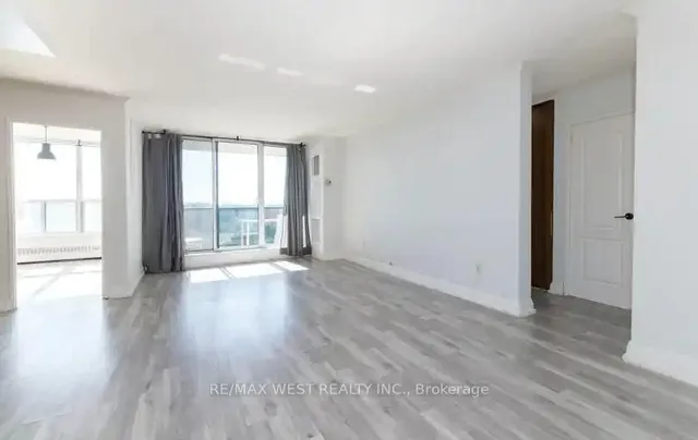 Additional image 13 of 85 Emmett Ave Unit 1405