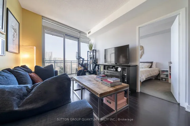 Additional image 11 of 38 Dan Leckie Way Unit 1810
