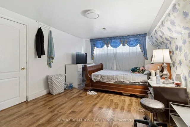 Additional image 45 of 76 Ruthmar Cres