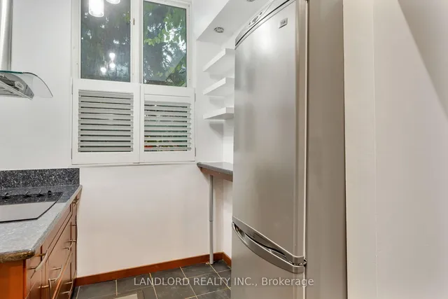 Additional image 9 of 280 Sherbourne St Unit 14