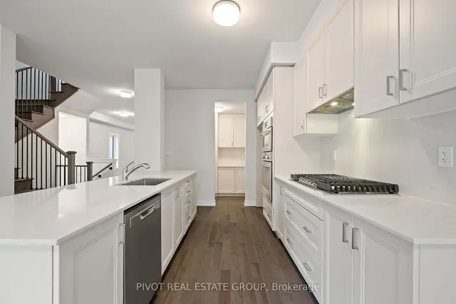 Additional image 19 of 85 Danielle Moore Circ