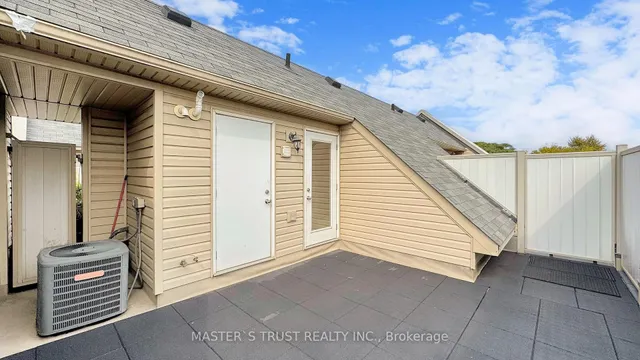 Additional image 26 of 74 Munro St Unit Unit4