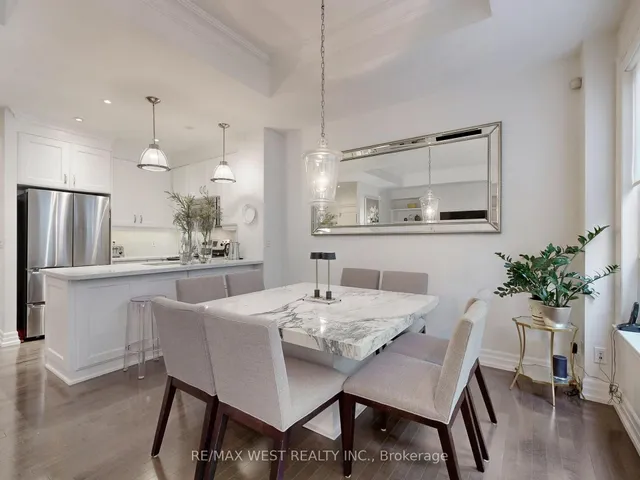 Additional image 11 of 20 Burkebrook Pl Unit Th 14