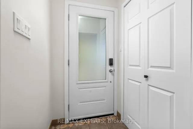 Additional image 12 of 11 Smallwood Dr