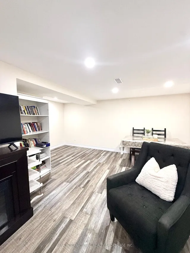 Additional image 23 of 280 Thaler Ave Unit 34