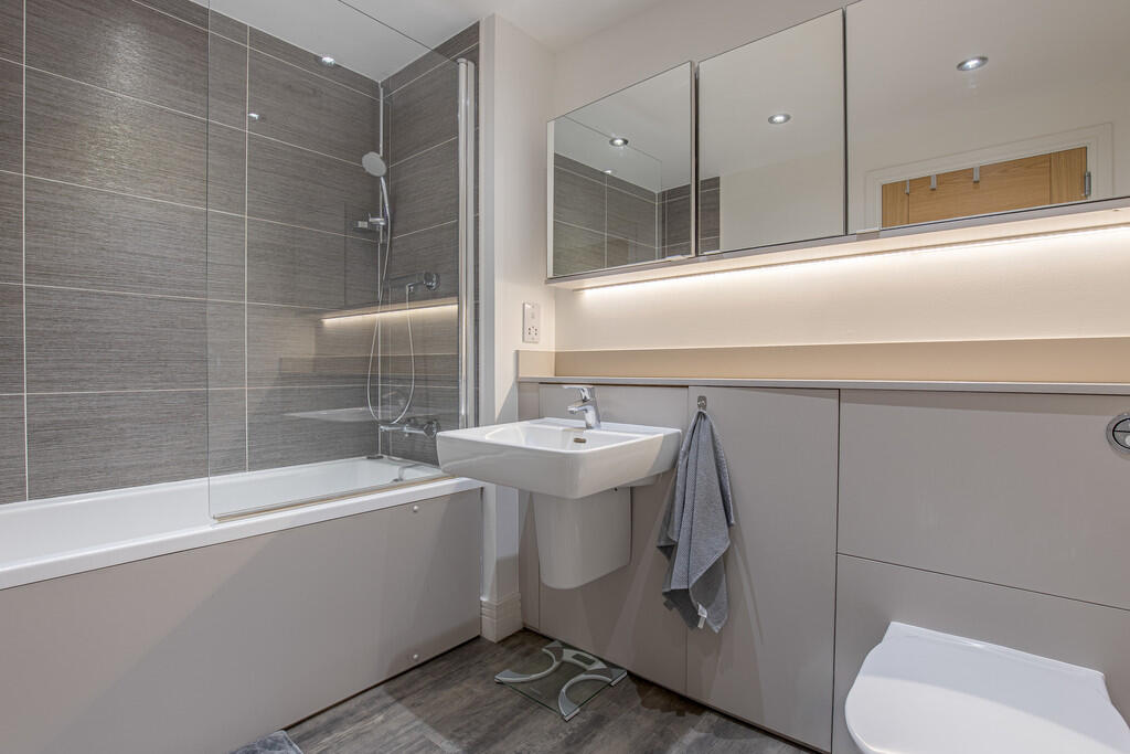 Additional image 19 of May Baird Gardens, Aberdeen