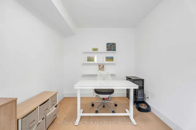 Additional image 18 of 38 Alameda Ave