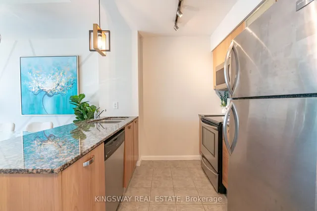 Additional image 14 of 38 Grenville St Unit 2706