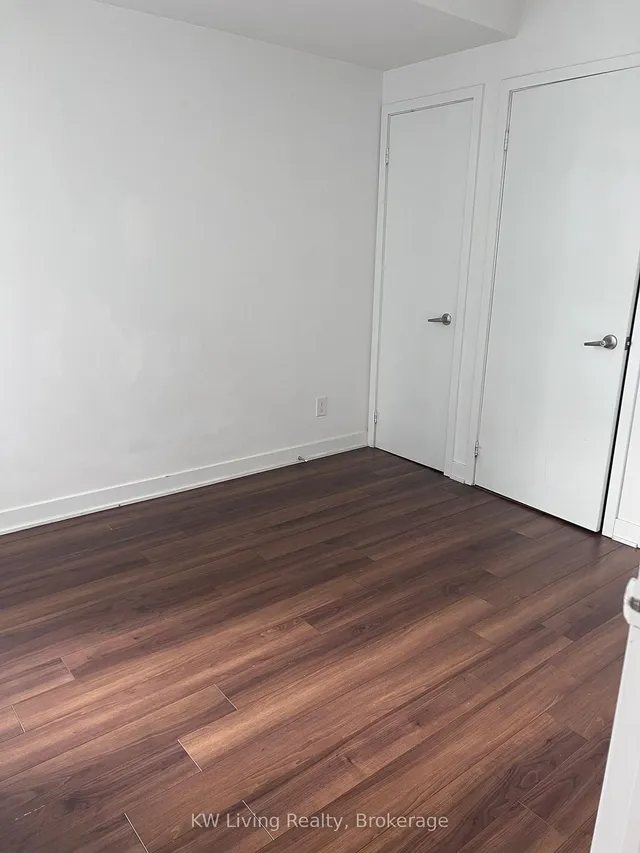Additional image 9 of 210 Simcoe St Unit 1301