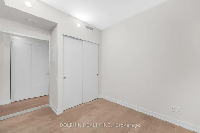 Additional image 12 of 161 Roehampton Ave Unit 1007
