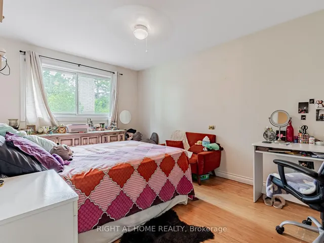 Additional image 21 of 71 Satchell Blvd