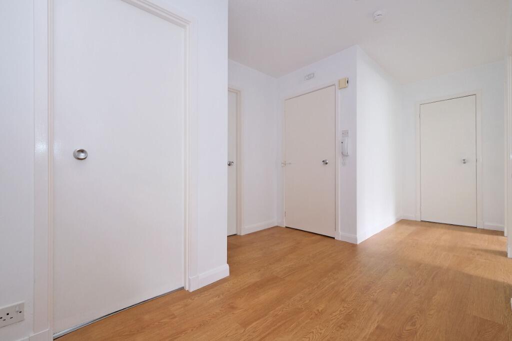 Additional image 10 of Claremont Gardens, City Centre, Aberdeen, AB10