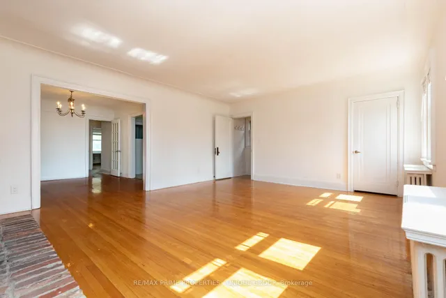 Additional image 23 of 66 Burnaby Blvd