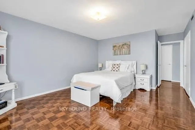 Additional image 14 of 44 Longbourne Dr Unit 1004