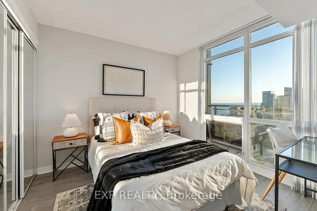 Additional image 12 of 15 Fort York Blvd Unit 4101