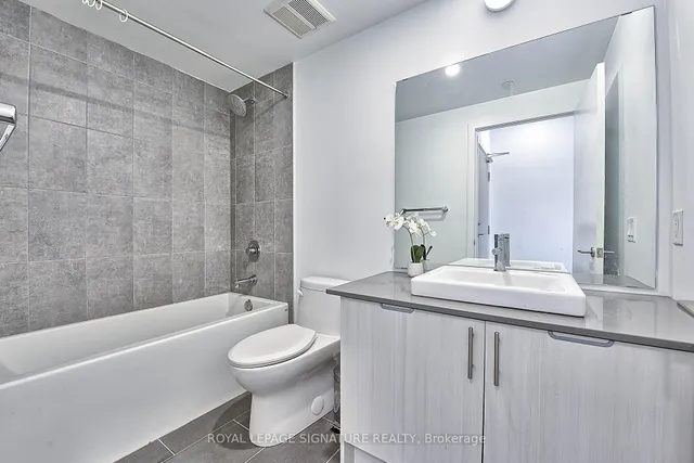 Additional image 9 of 1195 The Queensway Unit 901