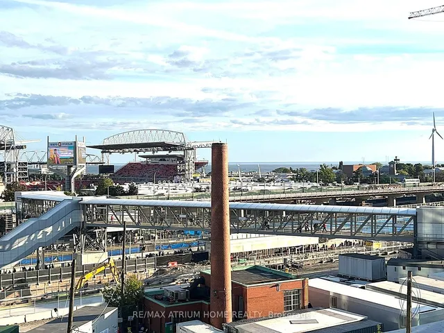 Additional image 23 of 5 Hanna Ave Unit 547