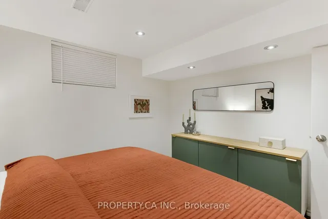 Additional image 32 of 419 RHODES Ave