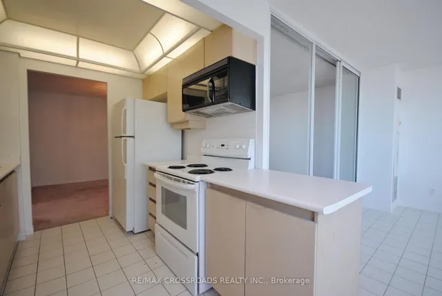Additional image 12 of 88 Corporate Dr Unit 514
