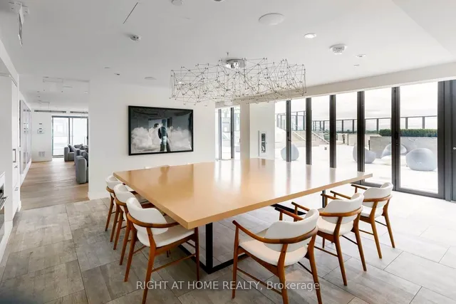 Additional image 38 of 5 Soudan Ave Unit 1008