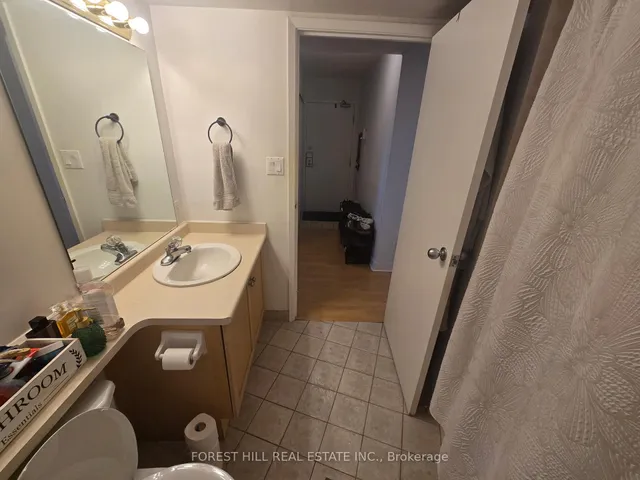 Additional image 5 of 650 Queens Quay W Blvd Unit 516