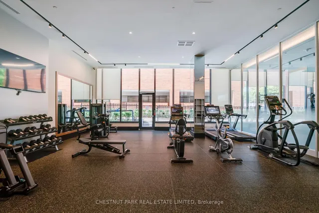 Additional image 30 of 250 Lawrence Ave Unit 406