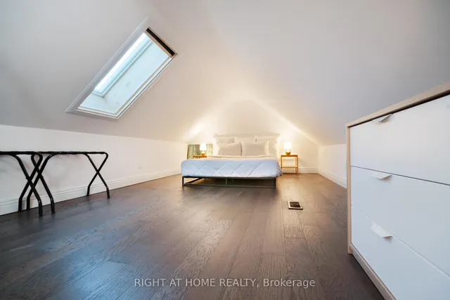 Additional image 12 of 53 Sixteenth St