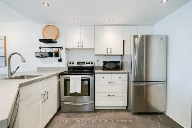 Additional image 9 of 77 Maitland Pl Unit 1526