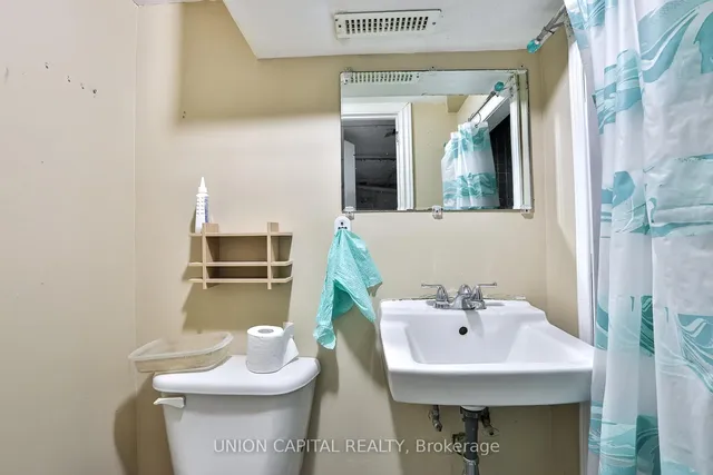 Additional image 22 of 38 Claver Ave