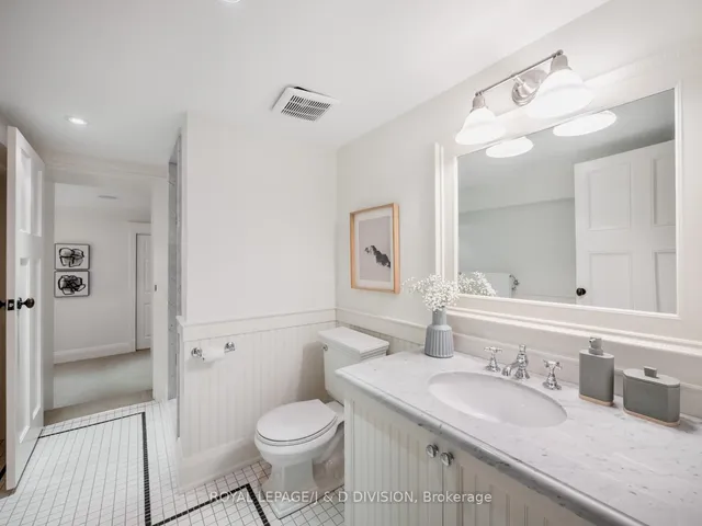 Additional image 32 of 11 Cortleigh Cres