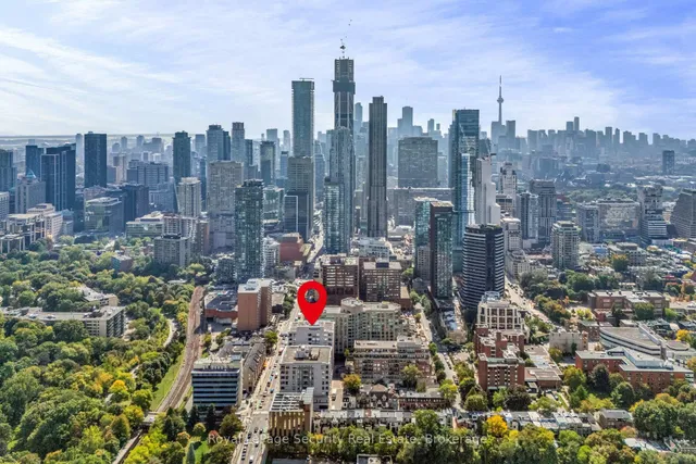 Additional image 44 of 980 Yonge St Unit 403