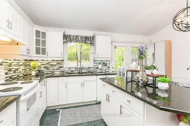 Additional image 16 of 36 Dunnigan Dr