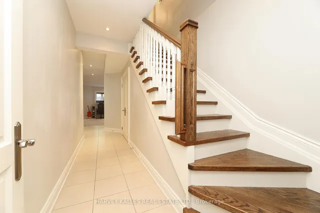 Additional image 31 of 370 Douglas Ave