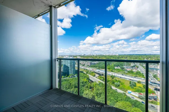 Additional image 32 of 90 Park Lawn Rd Unit 2905