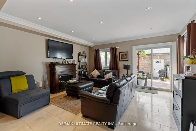 Additional image 15 of 23 Seneca Ave