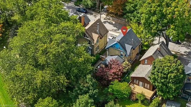 Additional image 46 of 19 Richmond Ave